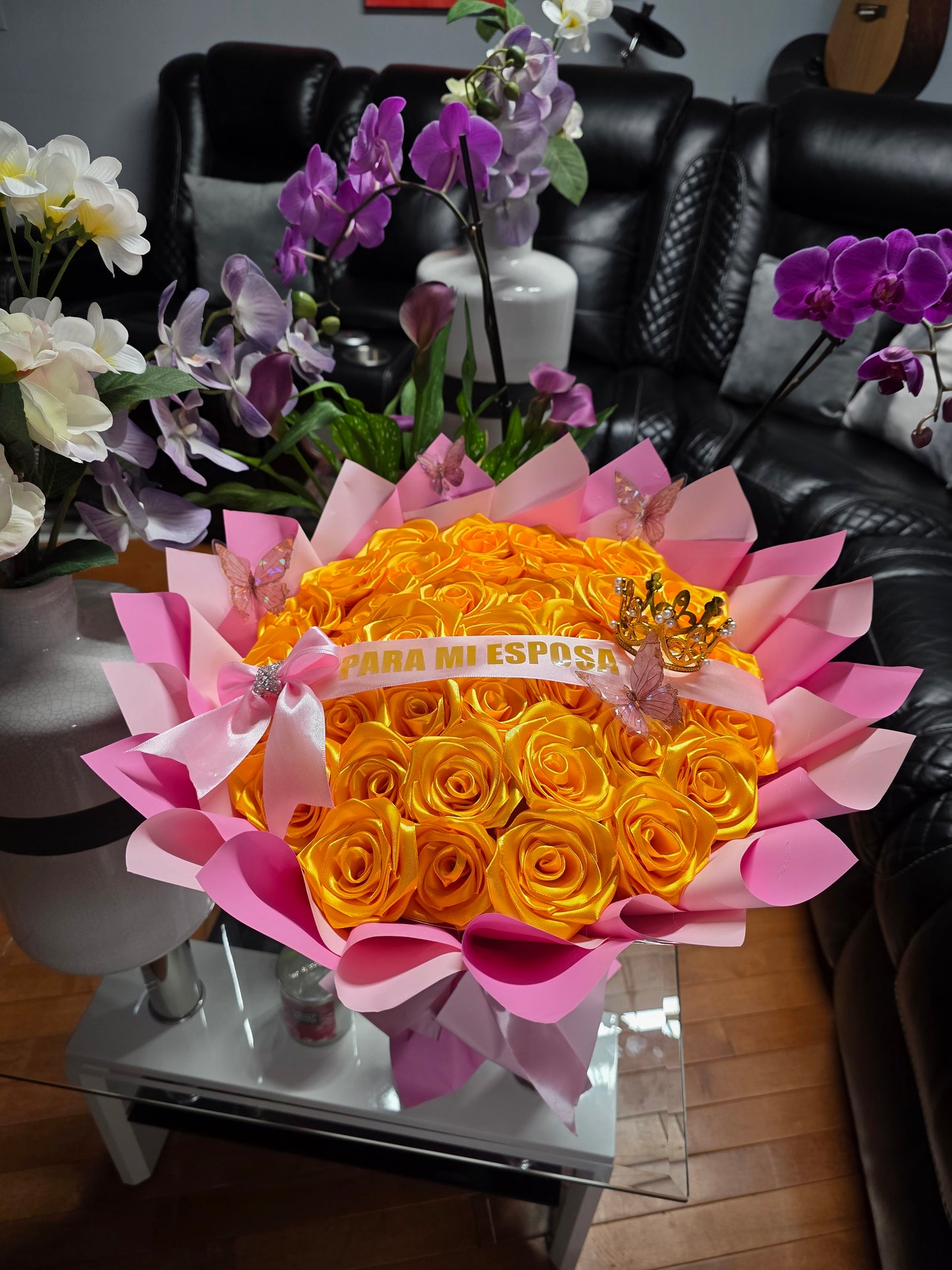 Pre-Order: Ramo de rosas amarillas